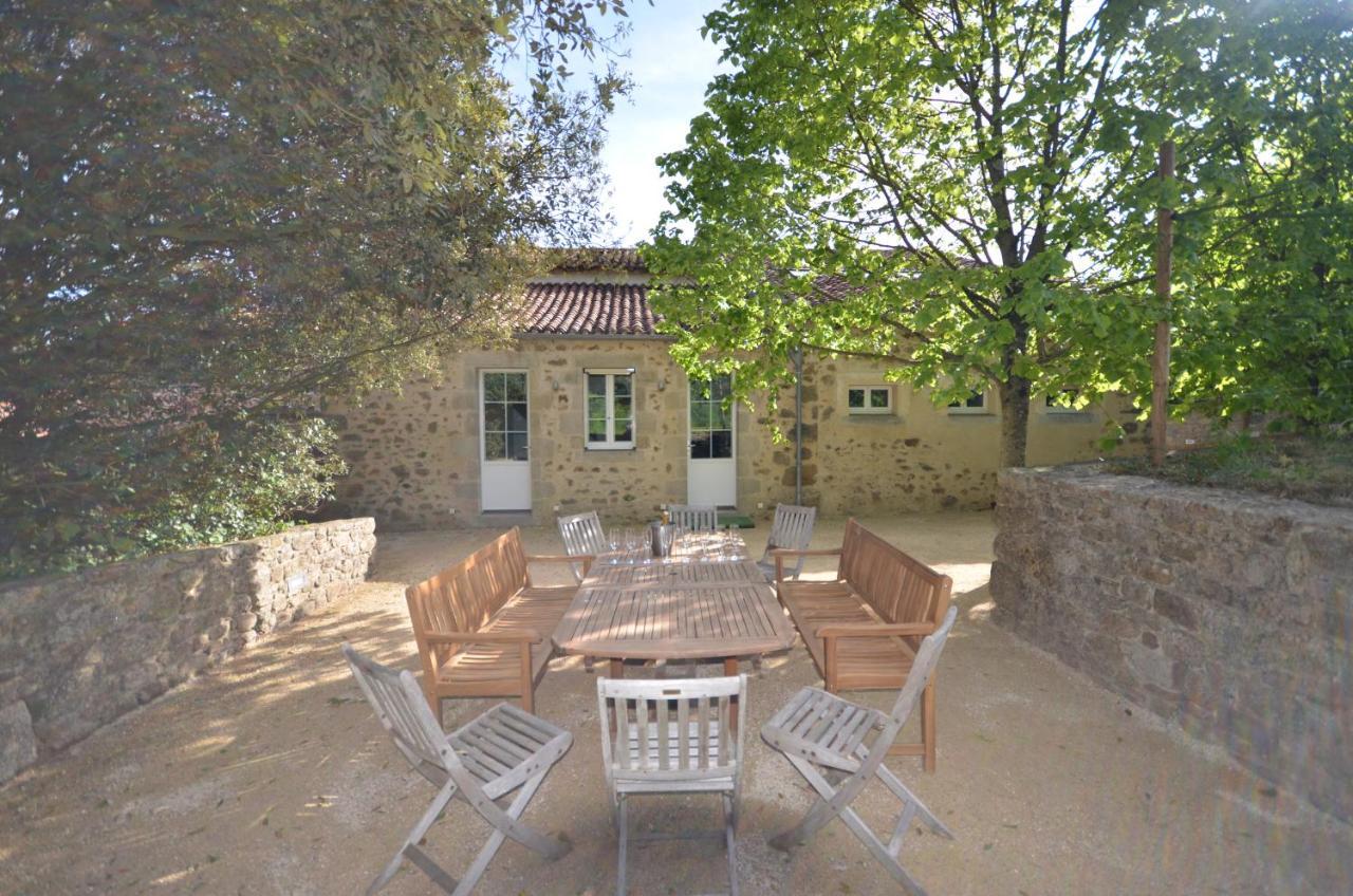 L'Escale Du Bocage Piscine Couverte Chauffee La Flocellière Екстериор снимка